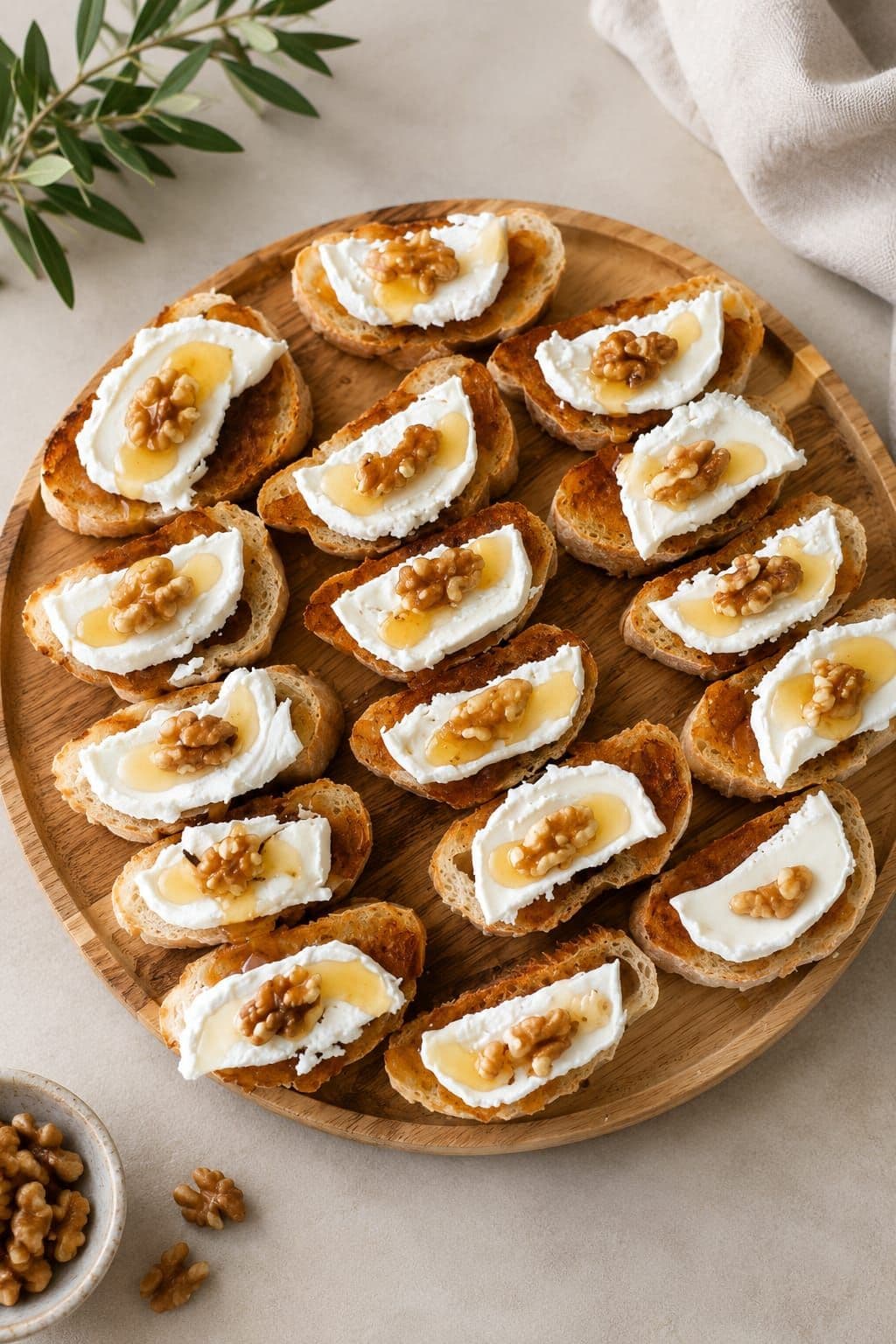 Pinchos chèvre et noix